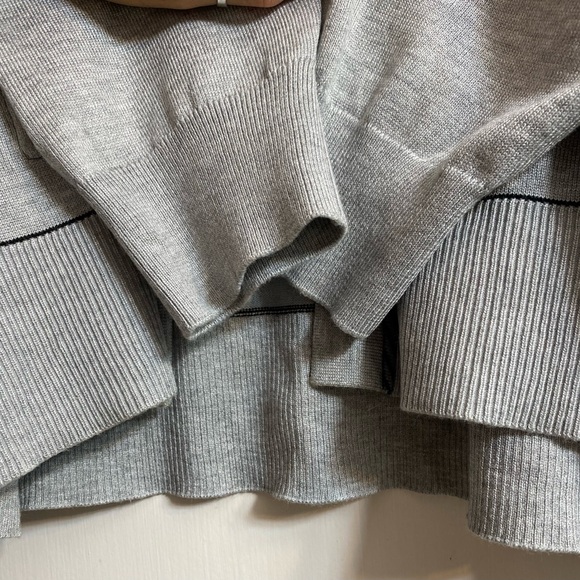 89th Madison long form cardigan size 2XL gray with black triming. - Picture 5 of 7